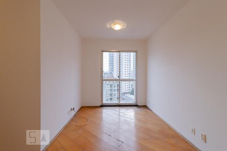 Sala de apartamento para alugar com 2 quartos, 47m² em Cambuci, São Paulo