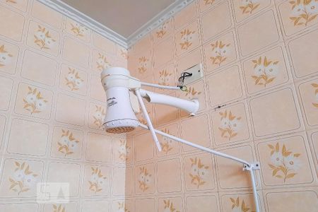 Casa para alugar com 320m², 3 quartos e 5 vagas Casa para alugar com 320m², 3 quartos e 5 vagasBanheiro da Suíte