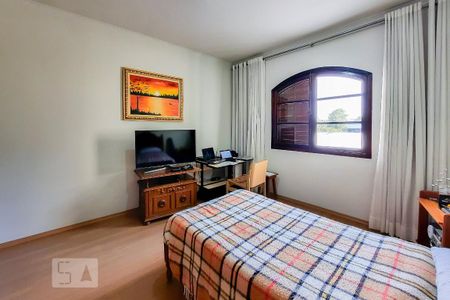 Casa para alugar com 320m², 3 quartos e 5 vagas Casa para alugar com 320m², 3 quartos e 5 vagasQuarto 2