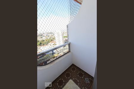 Sacada de apartamento para alugar com 3 quartos, 57m² em Vila Marina, São Paulo