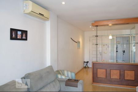 Sala de apartamento à venda com 3 quartos, 98m² em Ingá, Niterói