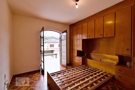 Suíte 1 de casa para alugar com 2 quartos, 250m² em Jardim Monte Kemel, São Paulo