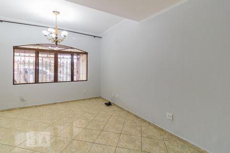 Sala de Estar de casa para alugar com 2 quartos, 220m² em Vila Ré, São Paulo