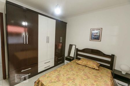 Casa à venda com 240m², 4 quartos e 2 vagas Casa à venda com 240m², 4 quartos e 2 vagasQuarto 1 - Suíte