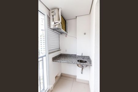 Varanda de kitnet/studio para alugar com 1 quarto, 25m² em Bela Vista, São Paulo