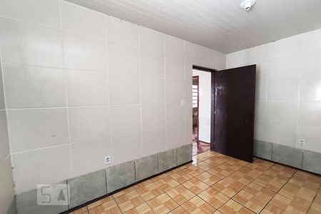 Quarto de casa para alugar com 2 quartos, 60m² em Mathias Velho, Canoas