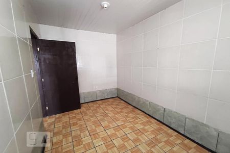 Quarto de casa para alugar com 2 quartos, 60m² em Mathias Velho, Canoas