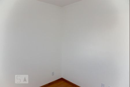 Quarto 2 de apartamento para alugar com 2 quartos, 38m² em Vila Nhocune, São Paulo