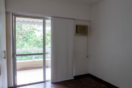 Quarto 1 de apartamento à venda com 4 quartos, 180m² em Leblon, Rio de Janeiro