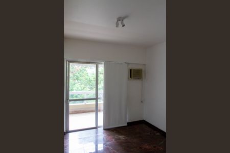Quarto 1 de apartamento à venda com 4 quartos, 180m² em Leblon, Rio de Janeiro
