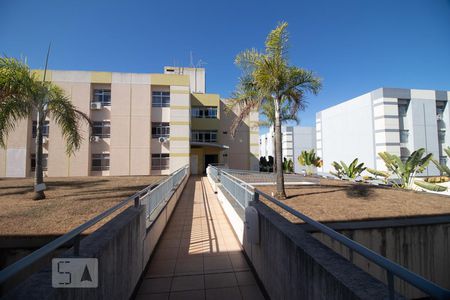 Vista da Rua de kitnet/studio para alugar com 1 quarto, 27m² em Asa Norte, Brasília