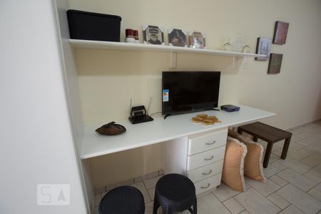 Kitnet - escrivaninha de kitnet/studio para alugar com 1 quarto, 34m² em Jardim Nova Aliança Sul, Ribeirão Preto