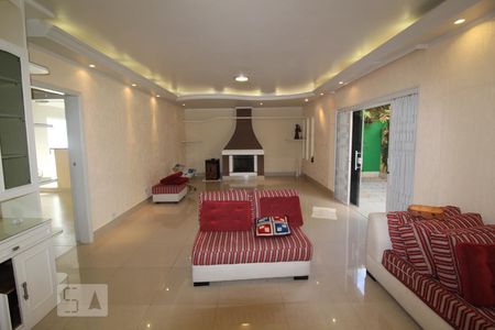 Sala de casa para alugar com 3 quartos, 242m² em Jardim Orlandina, São Bernardo do Campo