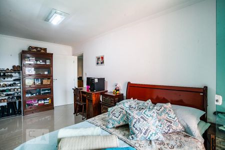 Quarto 3 de casa à venda com 4 quartos, 222m² em Vila Vitória, Santo André