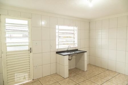 Casa para alugar com 50m², 1 quarto e sem vaga Casa para alugar com 50m², 1 quarto e sem vagaSala e cozinha