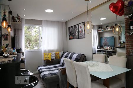 Sala/Cozinha de apartamento à venda com 2 quartos, 42m² em Jardim Novo Taboao, São Paulo