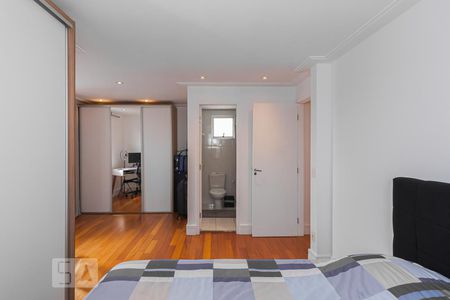 Suíte de apartamento para alugar com 2 quartos, 65m² em Água Branca, São Paulo