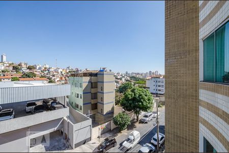 Sala de apartamento para alugar com 2 quartos, 65m² em Nova Granada, Belo Horizonte