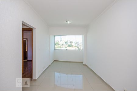 Sala de apartamento para alugar com 2 quartos, 65m² em Nova Granada, Belo Horizonte