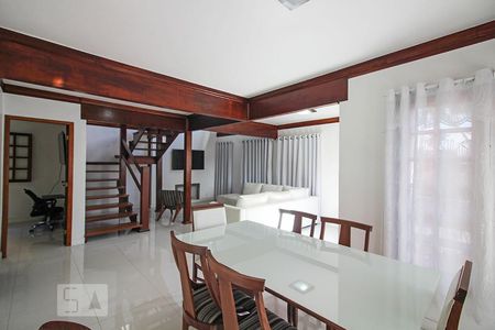 Sala de Jantar de casa de condomínio para alugar com 3 quartos, 276m² em Parque São Paulo, Cotia