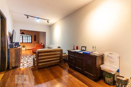 Sala de casa à venda com 4 quartos, 170m² em Conjunto Residencial Butantã, São Paulo