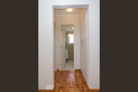 Corredor de apartamento para alugar com 1 quarto, 51m² em Perdizes, São Paulo