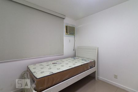 Quarto de apartamento para alugar com 2 quartos, 90m² em Recreio dos Bandeirantes, Rio de Janeiro