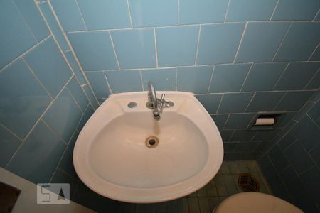 Lavabo de casa à venda com 3 quartos, 250m² em Inhauma, Rio de Janeiro