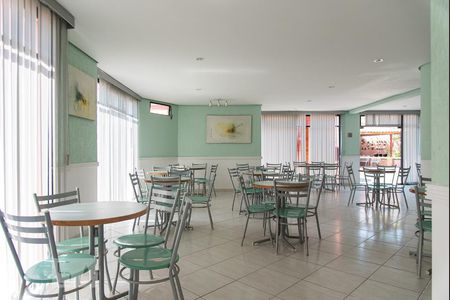 Apartamento para alugar com 72m², 3 quartos e 1 vaga Apartamento para alugar com 72m², 3 quartos e 1 vagaSalão de festas