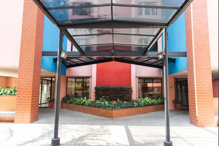 Apartamento para alugar com 72m², 3 quartos e 1 vaga Apartamento para alugar com 72m², 3 quartos e 1 vagaEntrada