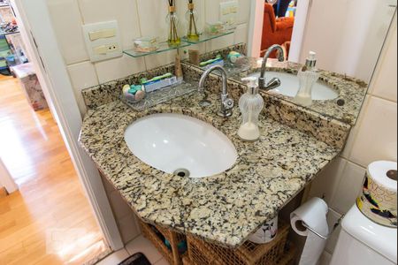 Apartamento para alugar com 72m², 3 quartos e 1 vaga Apartamento para alugar com 72m², 3 quartos e 1 vagaPia