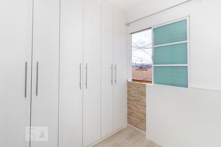 Quarto 1 de casa para alugar com 2 quartos, 73m² em Vila Isolina Mazzei, São Paulo