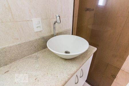 Banheiro de apartamento para alugar com 3 quartos, 72m² em Santana, São Paulo