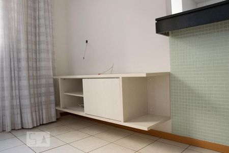 Sala de apartamento para alugar com 1 quarto, 41m² em Guará Ii, Brasília