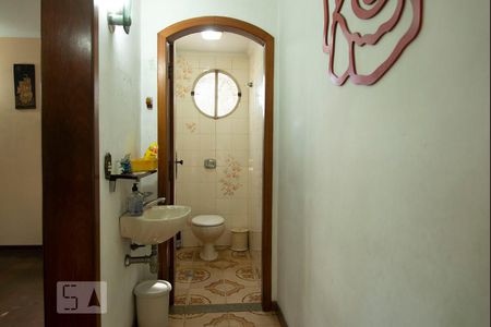 Lavabo de casa à venda com 4 quartos, 552m² em Vila Bertioga, São Paulo