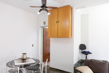 Sala de apartamento para alugar com 1 quarto, 52m² em Centro, São José do Rio Preto 