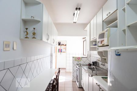 Cozinha de apartamento para alugar com 1 quarto, 52m² em Centro, São José do Rio Preto 