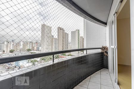 Sacada de apartamento para alugar com 3 quartos, 75m² em Jardim Botânico, Curitiba