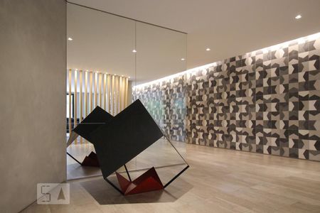 Studio para alugar com 40m², 1 quarto e 1 vaga Studio para alugar com 40m², 1 quarto e 1 vagaHall