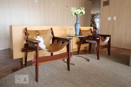 Studio para alugar com 40m², 1 quarto e 1 vaga Studio para alugar com 40m², 1 quarto e 1 vagaÁrea comum - Sala de Leitura