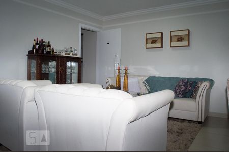 Sala de Estar de apartamento para alugar com 4 quartos, 167m² em Centro, Uberlândia