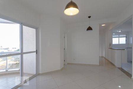 Sala de apartamento para alugar com 2 quartos, 69m² em Loteamento Mogilar, Mogi das Cruzes