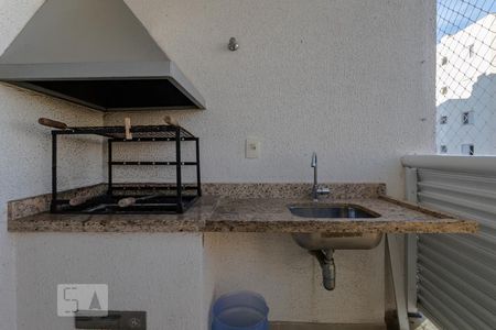 Sacada de apartamento para alugar com 2 quartos, 69m² em Loteamento Mogilar, Mogi das Cruzes