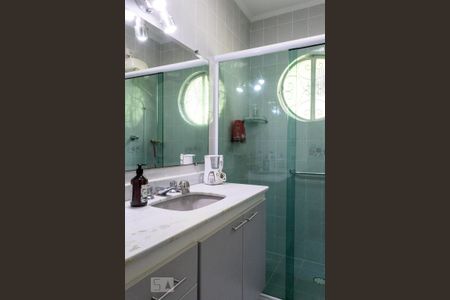 Banheiro da Suíte de casa à venda com 3 quartos, 125m² em Vila Basileia, São Paulo