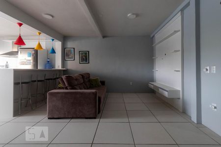 Sala de Estar 2 de casa à venda com 3 quartos, 270m² em Medianeira, Porto Alegre