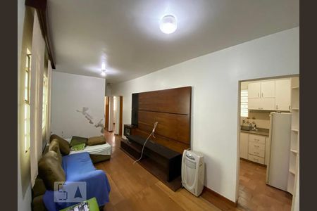 Sala de apartamento para alugar com 3 quartos, 60m² em Estoril, Belo Horizonte