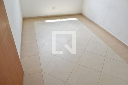 Quarto 2 de apartamento para alugar com 3 quartos, 54m² em Pinheirinho, Curitiba