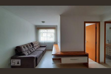 Sala de apartamento para alugar com 3 quartos, 54m² em Pinheirinho, Curitiba