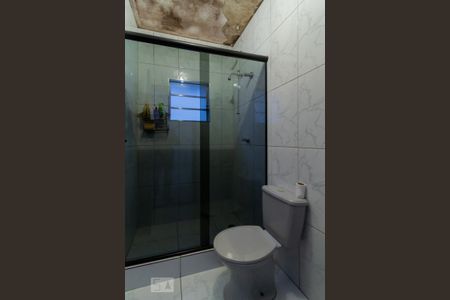 Banheiro de casa à venda com 4 quartos, 287m² em Jardim Santa Clara, Guarulhos