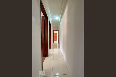 Corredor de apartamento à venda com 3 quartos, 80m² em Vicente de Carvalho, Rio de Janeiro
